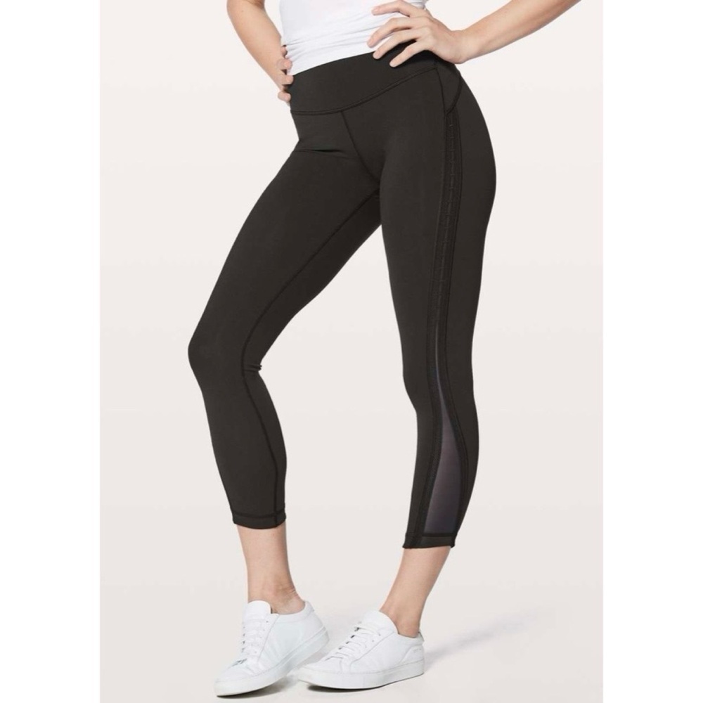 LULULEMON Black Wunder Under High Rise 7/8 Tight Awaken 25”